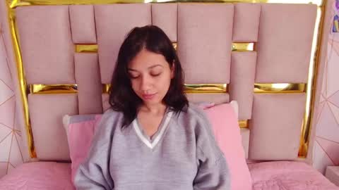 Nina Carther online show from March 25, 11:28 am