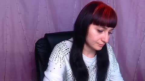 ninaflawlees online show from March 15, 1:03 pm