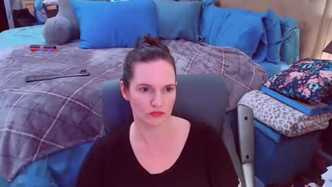 Nina Jaymes online show from February 4, 9:46 am