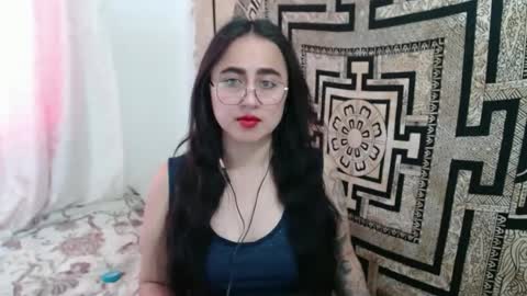 Snapshot of ninakravtz chatting on September 11, 2:51 pm N I N A online show from September 11, 2:51 pm