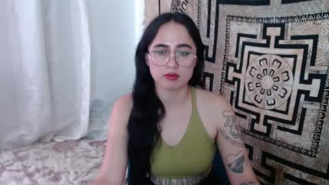 Snapshot of ninakravtz chatting on January 27, 6:41 pm N I N A online show from January 27, 6:41 pm