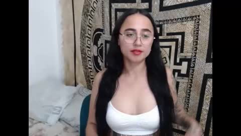 Snapshot of ninakravtz chatting on January 20, 11:10 pm N I N A online show from January 20, 11:10 pm