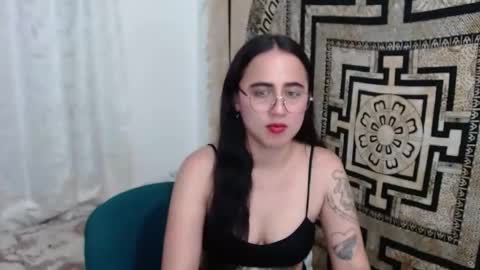 Snapshot of ninakravtz chatting on January 28, 11:39 pm N I N A online show from January 28, 11:39 pm