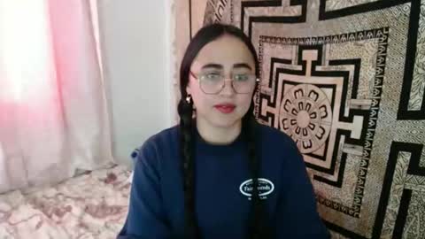 Snapshot of ninakravtz chatting on September 30, 3:44 pm N I N A online show from September 30, 3:44 pm
