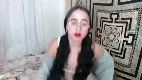 Snapshot of ninakravtz chatting on February 20, 12:36 pm N I N A online show from February 20, 12:36 pm