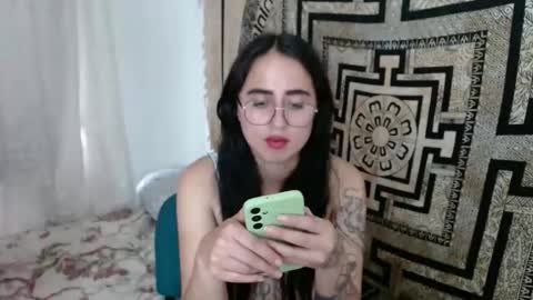 Snapshot of ninakravtz chatting on February 12, 3:16 pm N I N A online show from February 12, 3:16 pm