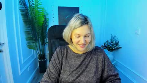 ninastarle online show from October 15, 4:38 am