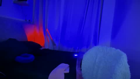 ninavolkov online show from September 12, 11:51 pm