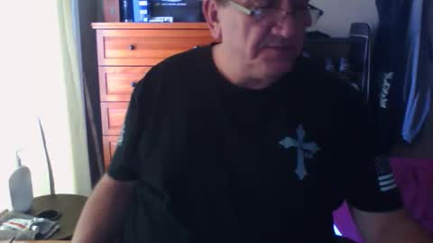 Dennis online show from October 27, 4:40 pm