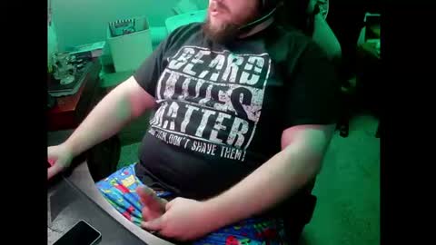 HungStepSon online show from July 18, 12:18 pm