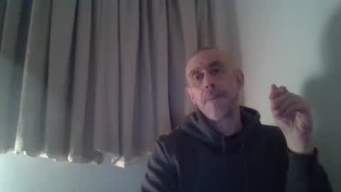 nirevess online show from February 23, 11:04 pm