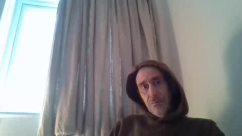 nirevess online show from February 7, 12:17 pm