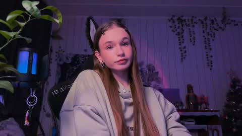 Tears Lora online show from February 19, 5:27 pm