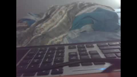 Snapshot of nmcandeias chatting on December 22, 4:50 am Nuno online show from December 22, 4:50 am