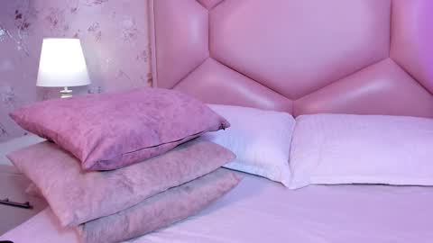   ambarsulliva  online show from January 8, 5:30 pm