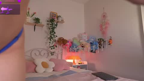 noah__23 online show from June 5, 10:37 pm