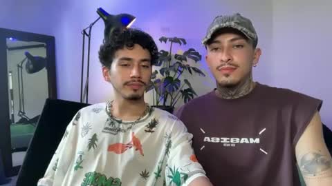 noah_and_steven online show from June 24, 7:54 pm