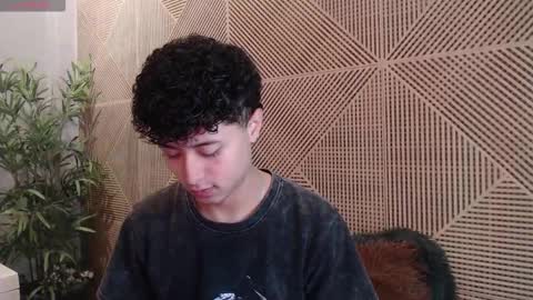 noah_dupont_ online show from March 4, 12:02 pm