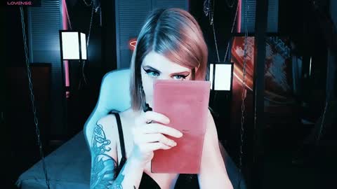 Snapshot of noah_elmer chatting on February 8, 8:32 pm REAL name LiaDM are always open online show from February 8, 8:32 pm
