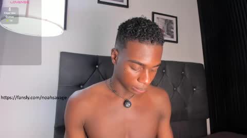 noah_johes online show from May 29, 4:10 am
