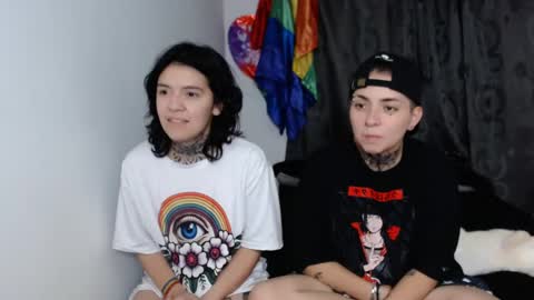 noah hehim    online show from December 29, 3:54 am