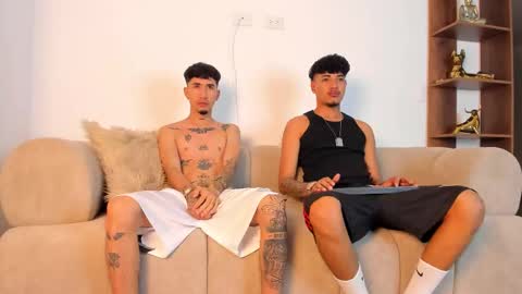 noahdaviss online show from March 14, 12:03 am