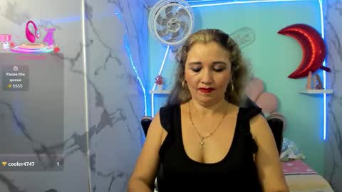 noelia_milfs online show from November 27, 11:34 pm