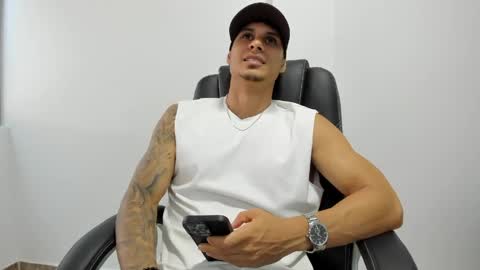 nohanhunter online show from May 22, 3:30 pm