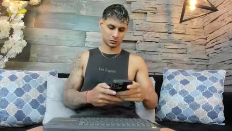 nohanhunter online show from January 8, 11:27 am