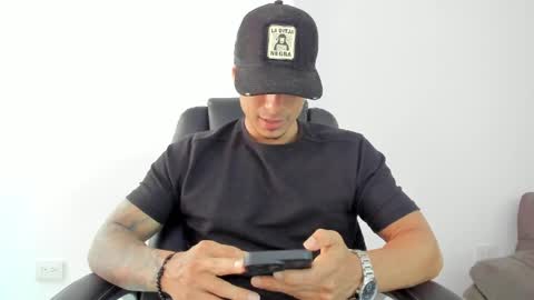 nohanhunter online show from June 3, 1:58 pm