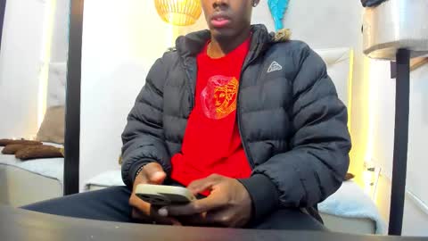 noir_king0 online show from February 3, 2:41 am