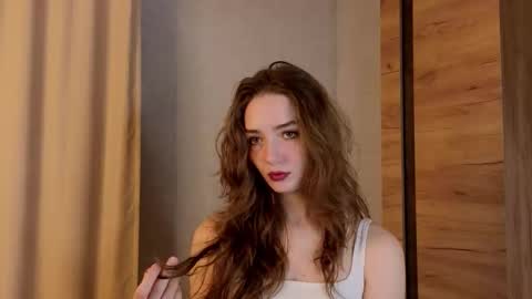 Sophie online show from February 23, 6:04 am