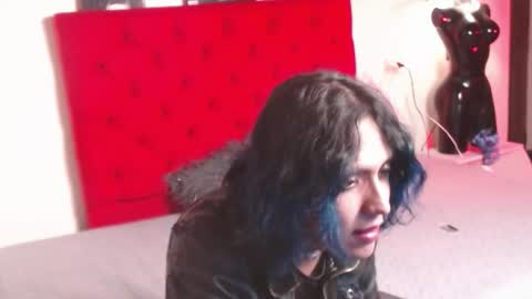 Noire online show from February 14, 1:52 am