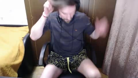 Noise Zero online show from November 21, 10:30 pm