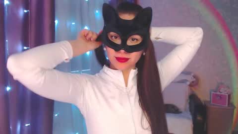 Send message when u here online show from October 10, 4:18 am