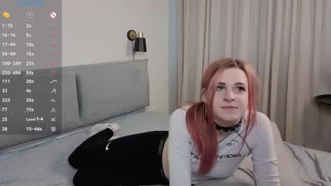 Elina online show from November 26, 11:40 am