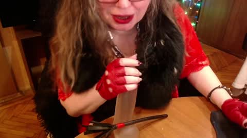 miss Tress online show from January 17, 9:50 pm