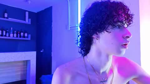 Nova Salvatore online show from January 19, 2:32 am