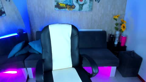 nova online show from March 30, 8:31 pm