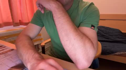 nuancen_stratus_2z online show from June 11, 6:28 pm
