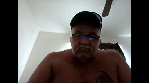 nudebandito online show from March 14, 7:40 pm