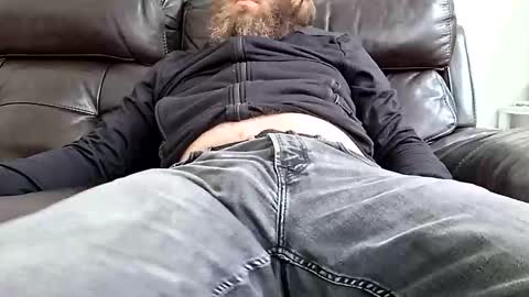 nudestud887 online show from April 18, 6:21 pm