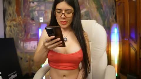 Claudia online show from November 6, 12:35 am