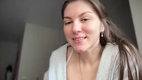 Ema online show from April 20, 10:29 am