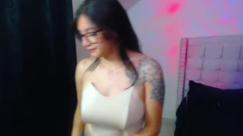 Snapshot of nyahmackenzie chatting on February 13, 5:22 pm NyahMackenzie online show from February 13, 5:22 pm