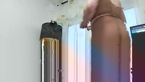 nylonman696 online show from March 5, 5:22 pm