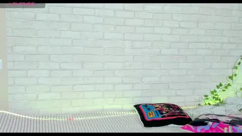 Kat online show from March 22, 6:12 pm