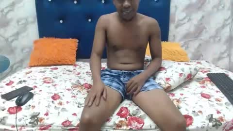 nymphovixens online show from April 27, 11:30 am