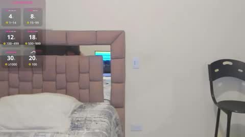 nyomi browm online show from November 8, 11:13 am