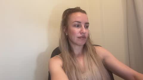 Anastasia online show from May 22, 8:10 am